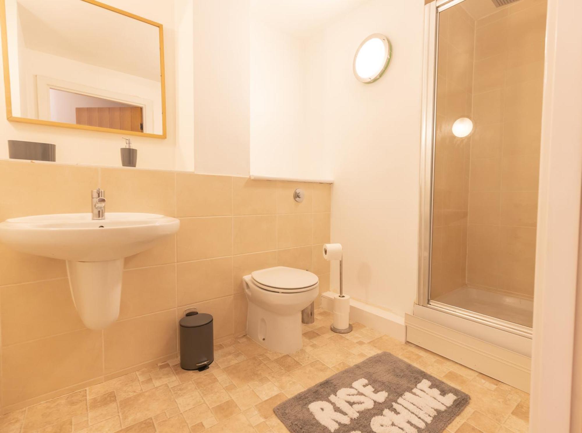 Apartment Cosy Ensuite Apartment, Centre Leicester